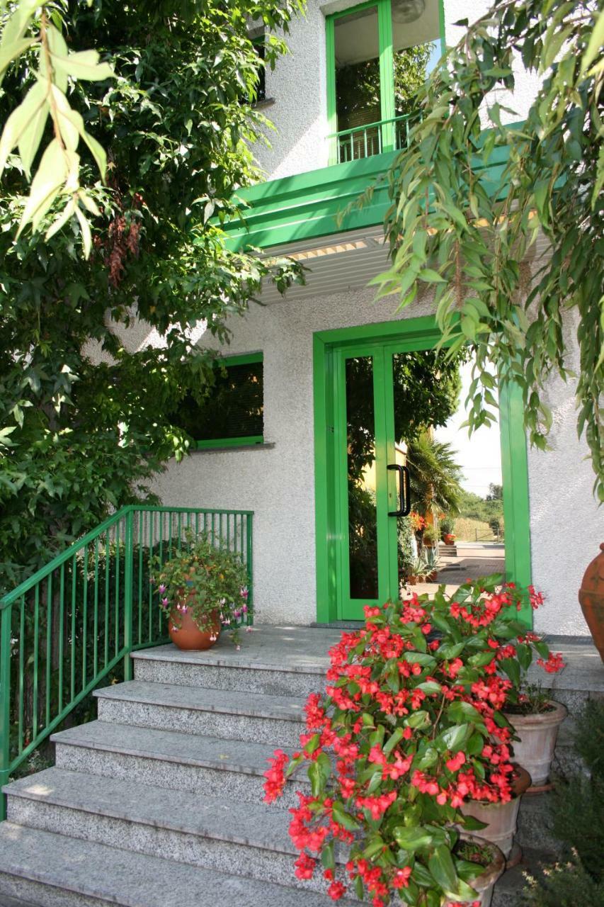 Albergo Nardini Lentate sul Seveso Bagian luar foto