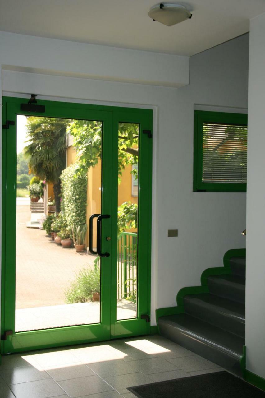 Albergo Nardini Lentate sul Seveso Bagian luar foto
